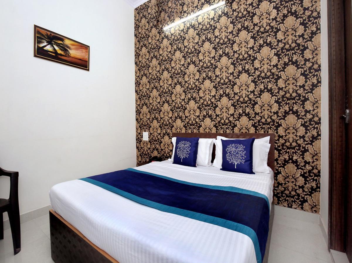 Oyo 10075 Hotel Kaydee Amritszár Kültér fotó