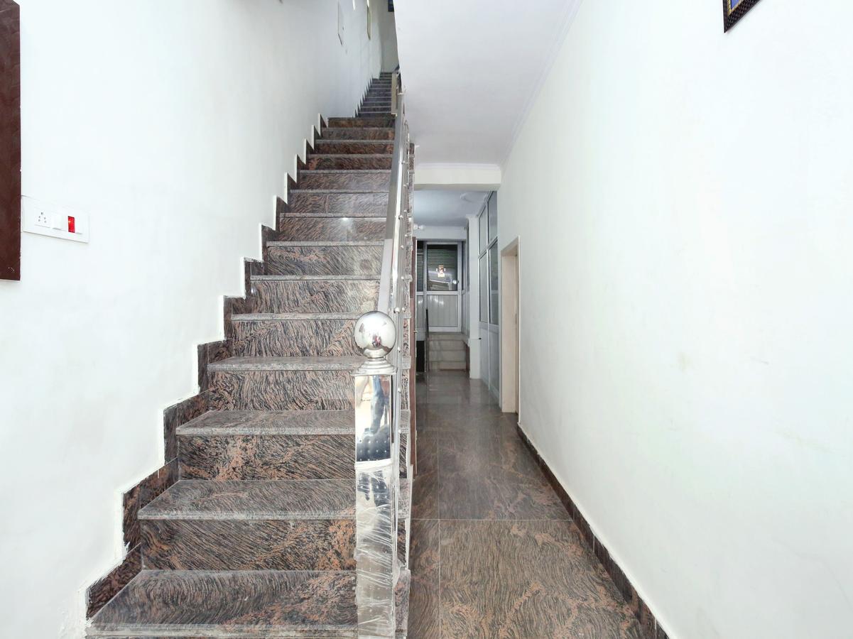Oyo 10075 Hotel Kaydee Amritszár Kültér fotó